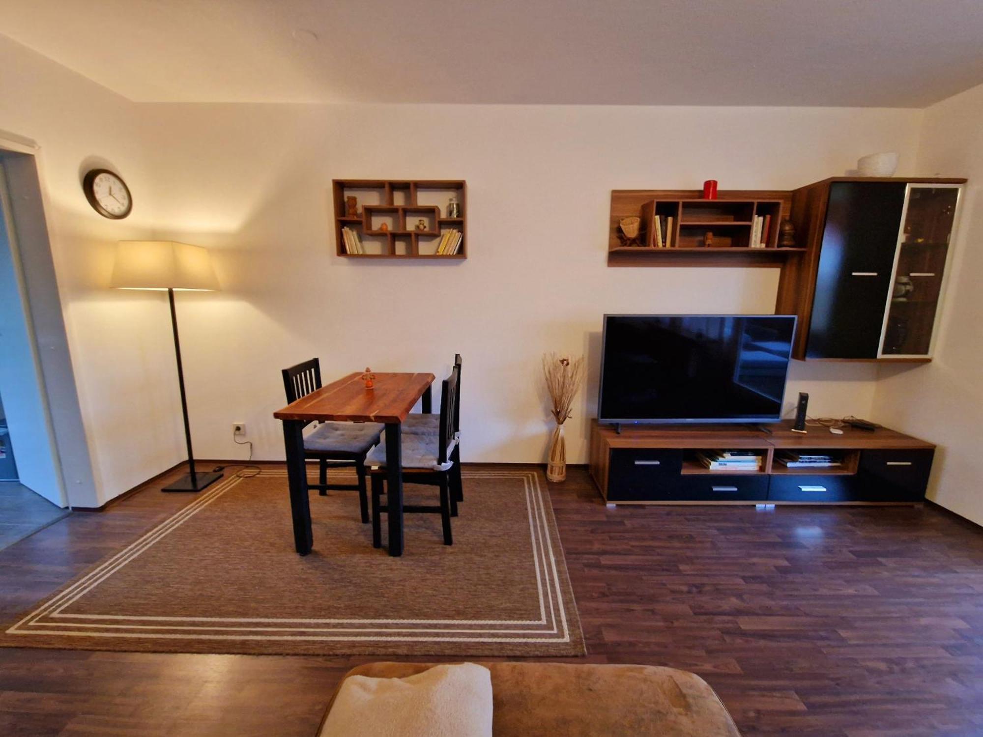 2-Zimmer Messe-Apartment Nbg-Langwasser 60Qm Нюрнберг Экстерьер фото