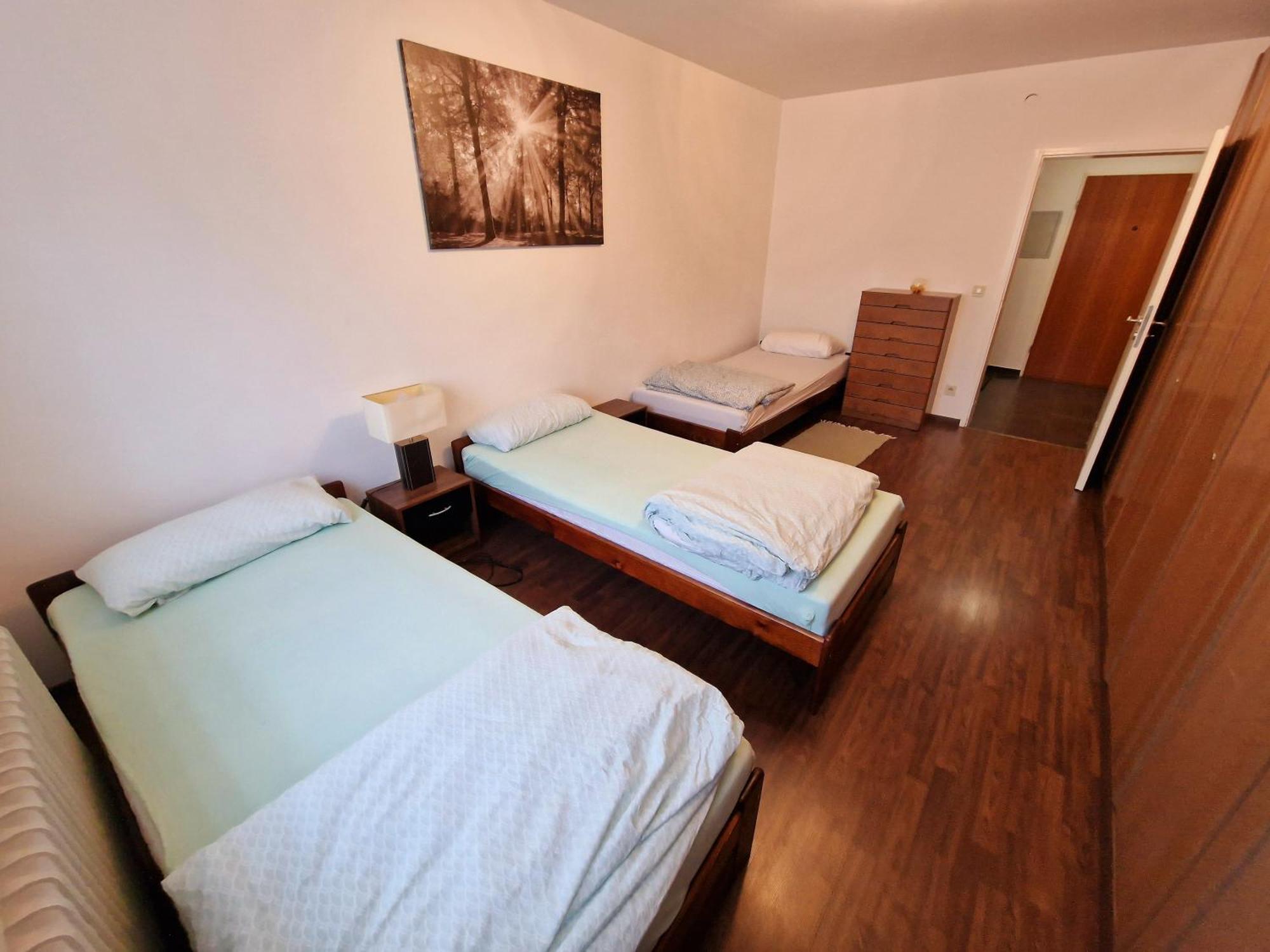 2-Zimmer Messe-Apartment Nbg-Langwasser 60Qm Нюрнберг Экстерьер фото