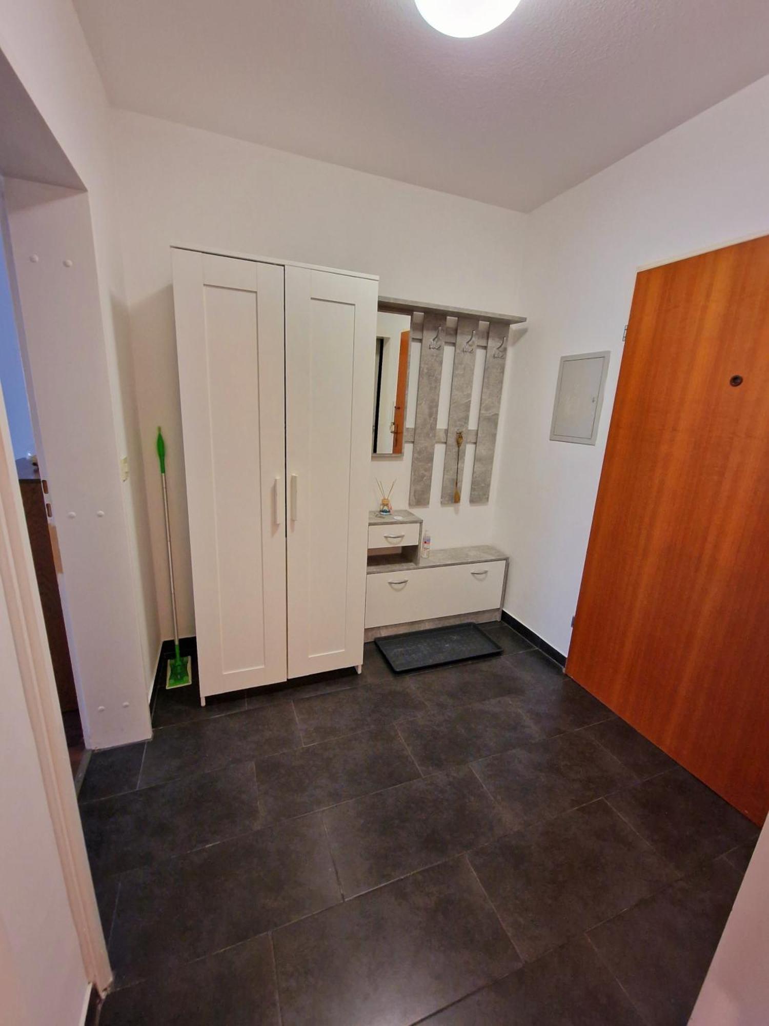 2-Zimmer Messe-Apartment Nbg-Langwasser 60Qm Нюрнберг Экстерьер фото